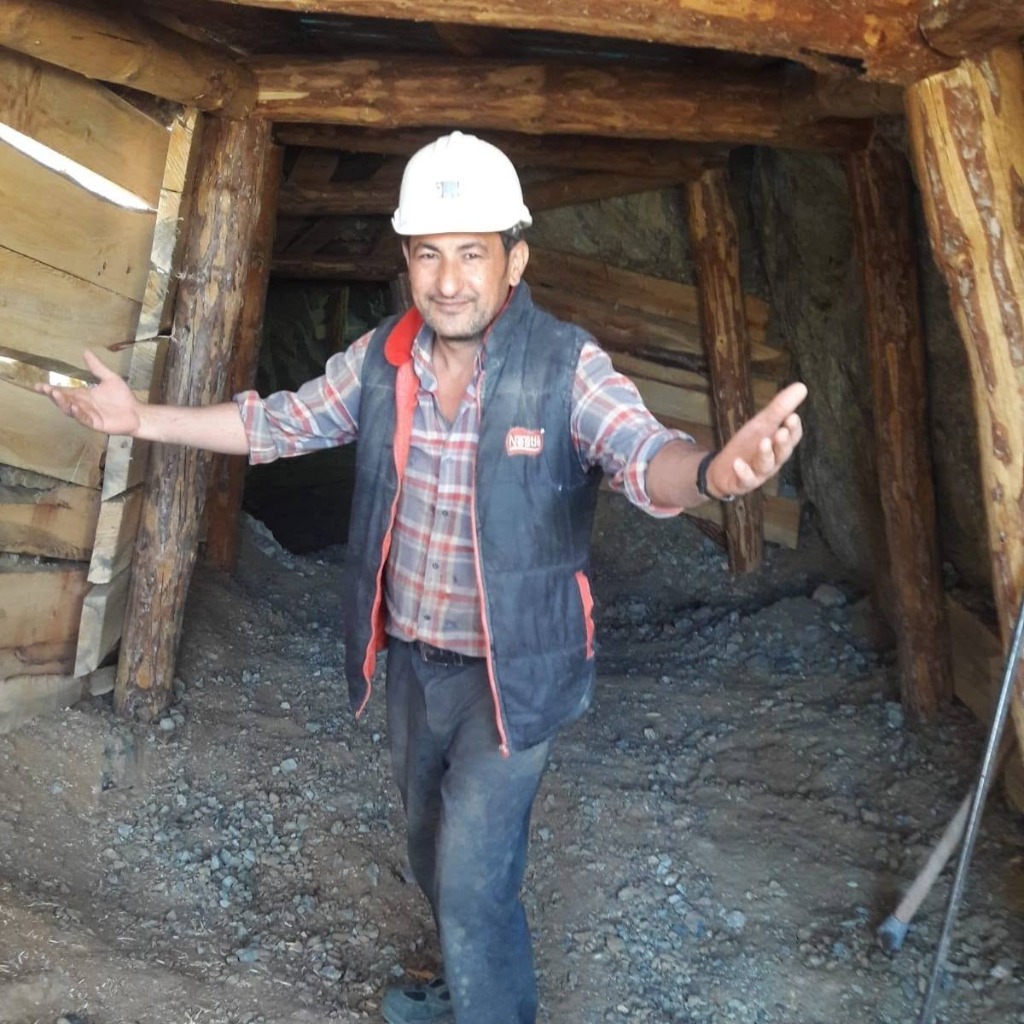 Naim Kızıldağ Maden Ocağında